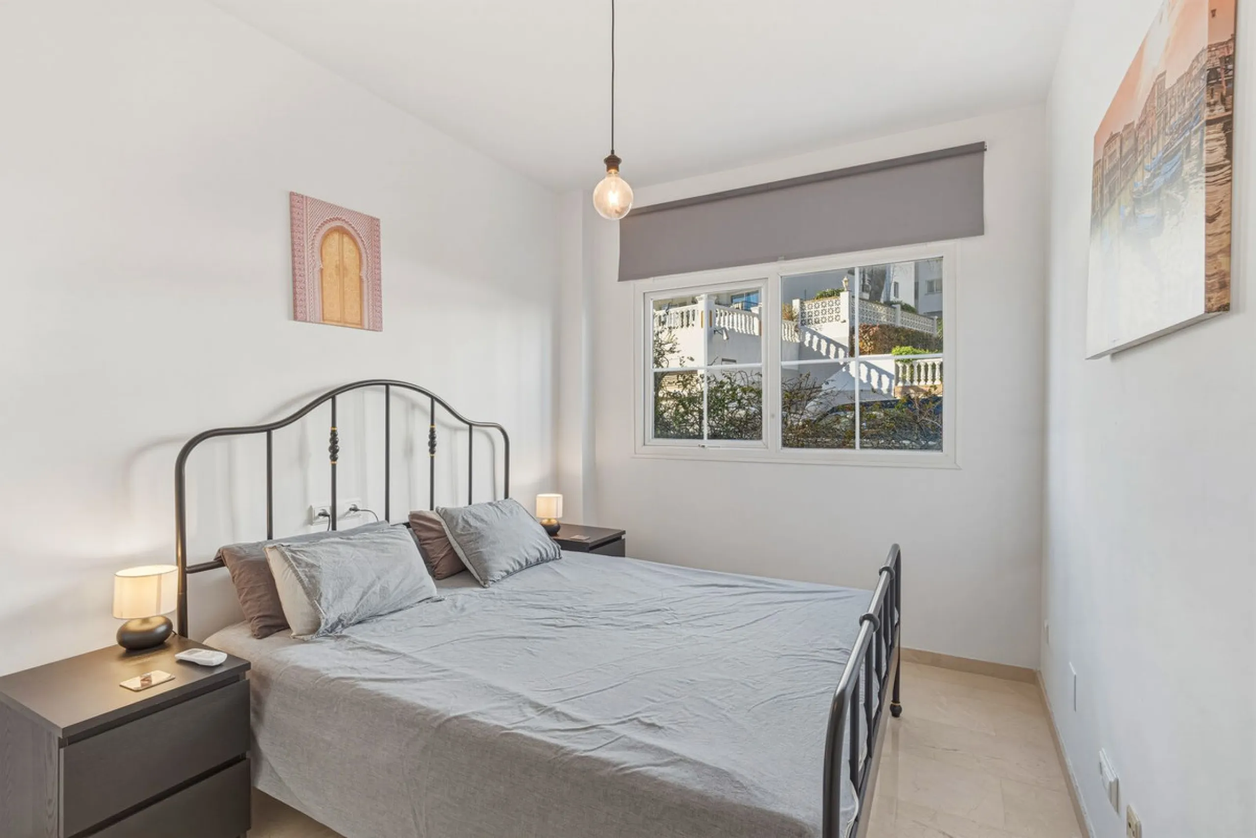 Situated in the sought-after area of Riviera del Sol, Mijas, this well-presented three-bedroom, two-bathroom first-floor apartment offers comfortable coastal living within walking distance of local amenities and the beach.