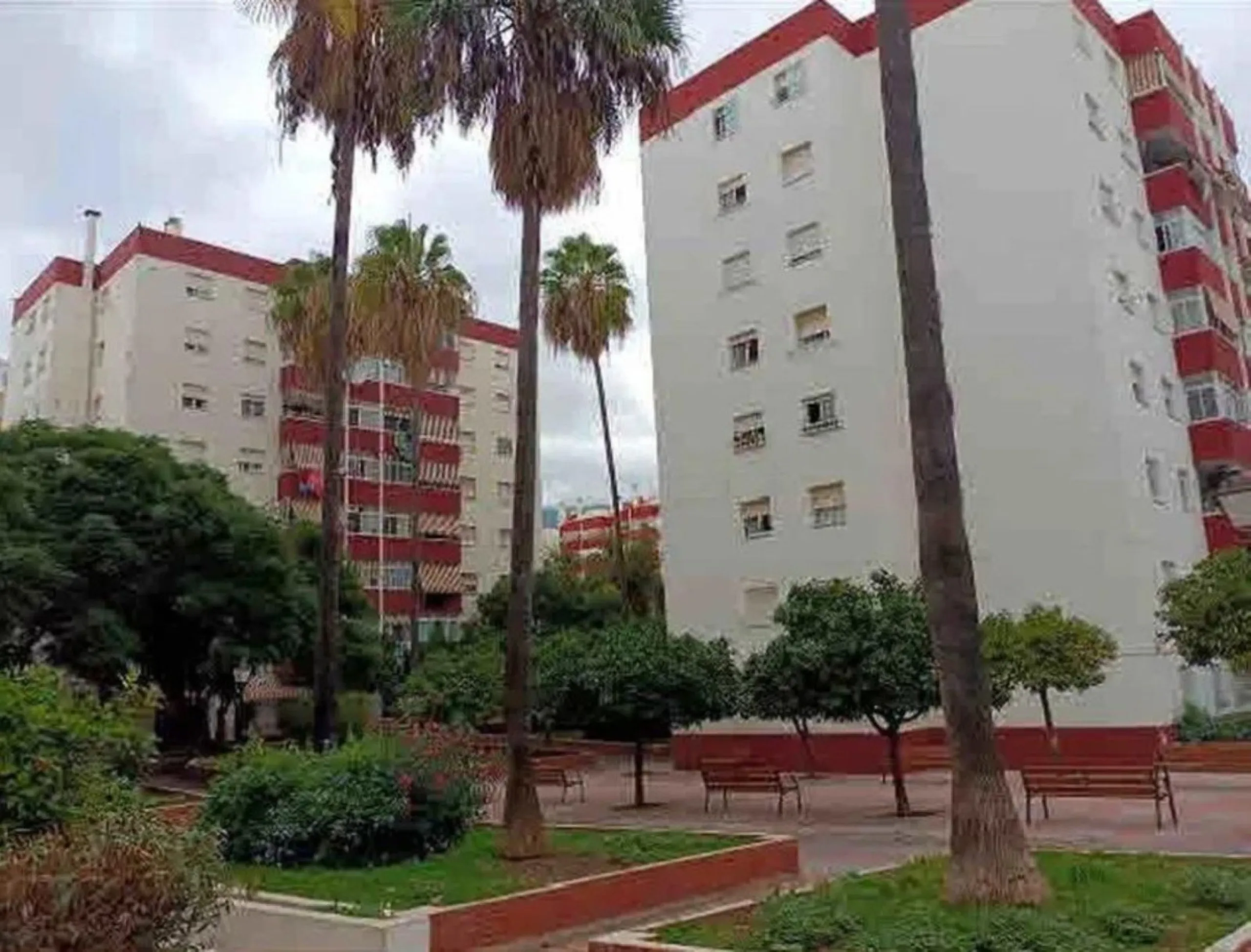 Апартамент средний этаж, Marbella, Costa del Sol