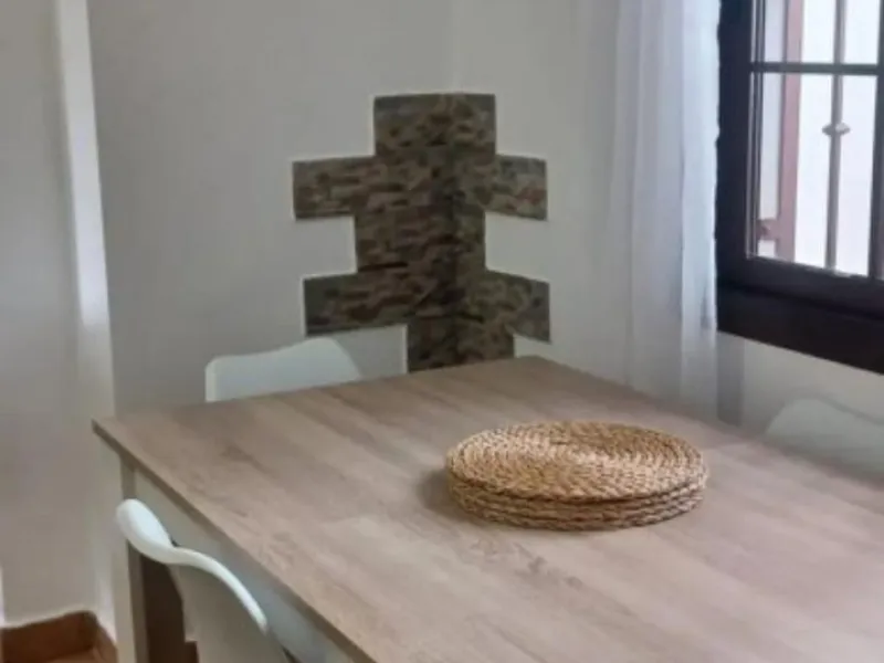 3 storey townhouse divided into 2 separate accommodation.