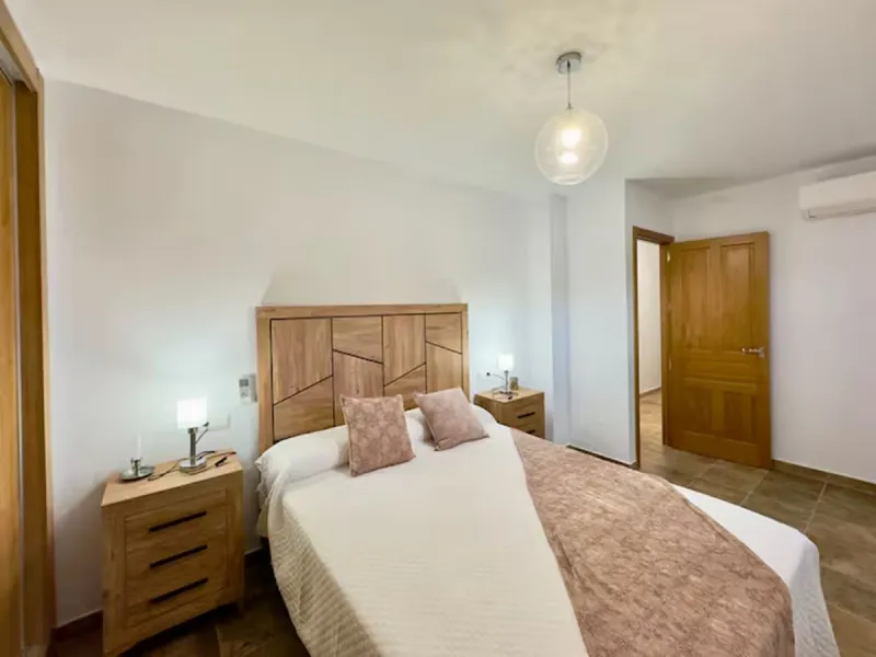 House - Finca - Cortijo в продаже в Coín, Málaga. В доме 4 спален и 2 ванных комнат. Площадь дома 348 м². Площадь участка 24100 м²