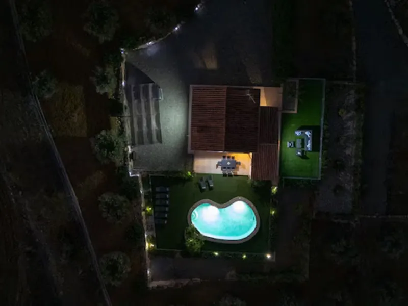 House - Finca - Cortijo в продаже в Coín, Málaga. В доме 4 спален и 2 ванных комнат. Площадь дома 348 м². Площадь участка 24100 м²