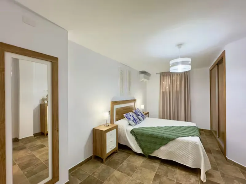 House - Finca - Cortijo в продаже в Coín, Málaga. В доме 4 спален и 2 ванных комнат. Площадь дома 348 м². Площадь участка 24100 м²