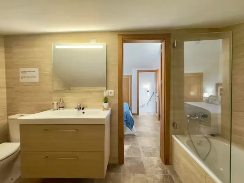 House - Finca - Cortijo в продаже в Coín, Málaga. В доме 4 спален и 2 ванных комнат. Площадь дома 348 м². Площадь участка 24100 м²