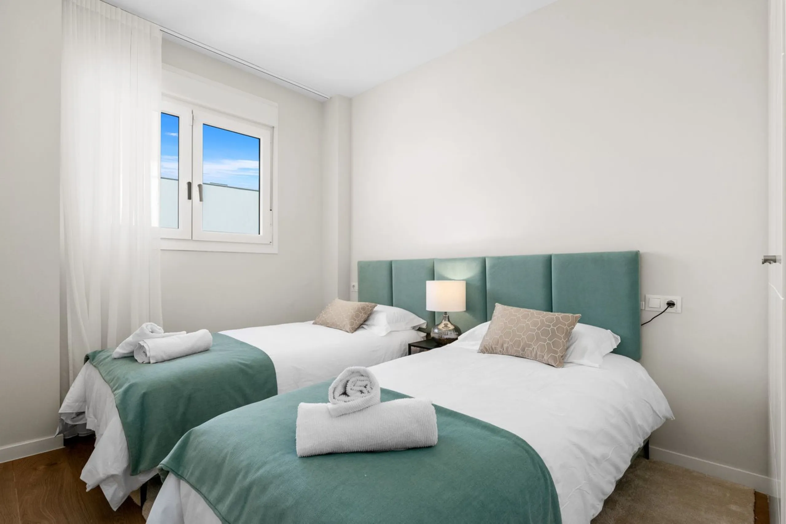 New Penthouse, never been lived in, with Tourist License, ready to rock!