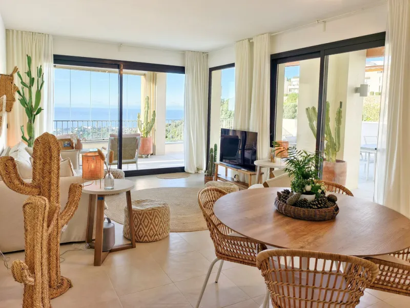 Penthouse with panoramic sea views in Samara – Altos de Los Monteros, Marbella