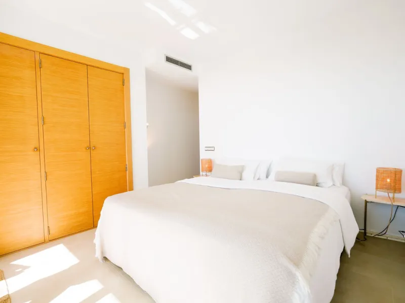 Penthouse with panoramic sea views in Samara – Altos de Los Monteros, Marbella