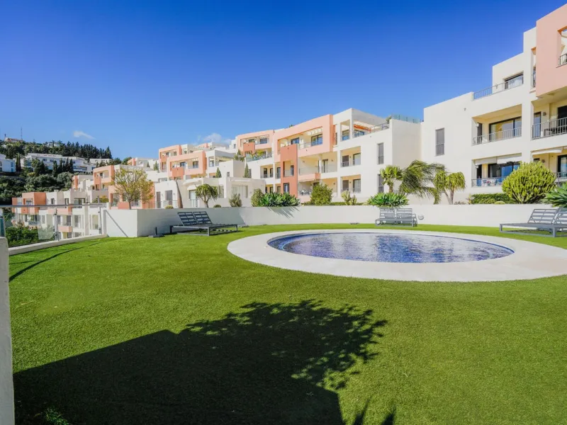 Penthouse with panoramic sea views in Samara – Altos de Los Monteros, Marbella