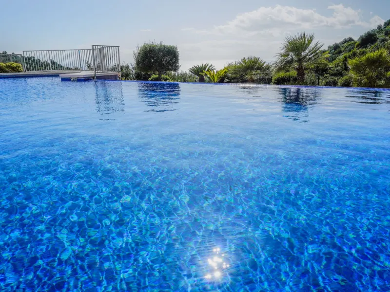 Penthouse with panoramic sea views in Samara – Altos de Los Monteros, Marbella