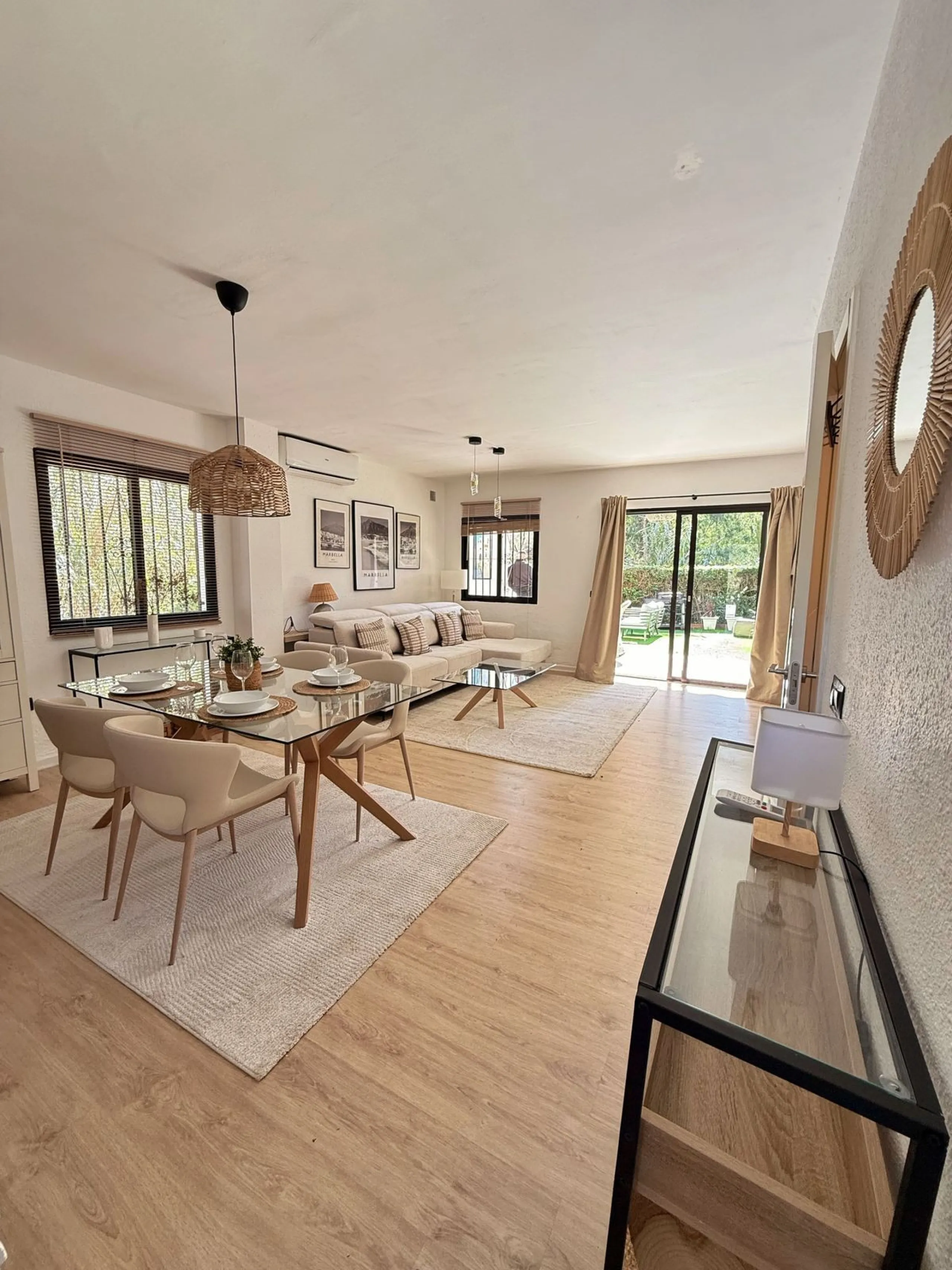 Semi-Detached House for Sale in Calahonda – Newly Renovated