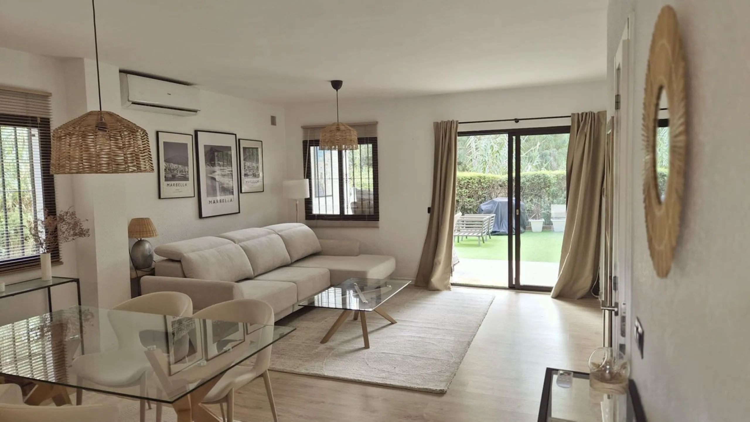 Semi-Detached House for Sale in Calahonda – Newly Renovated