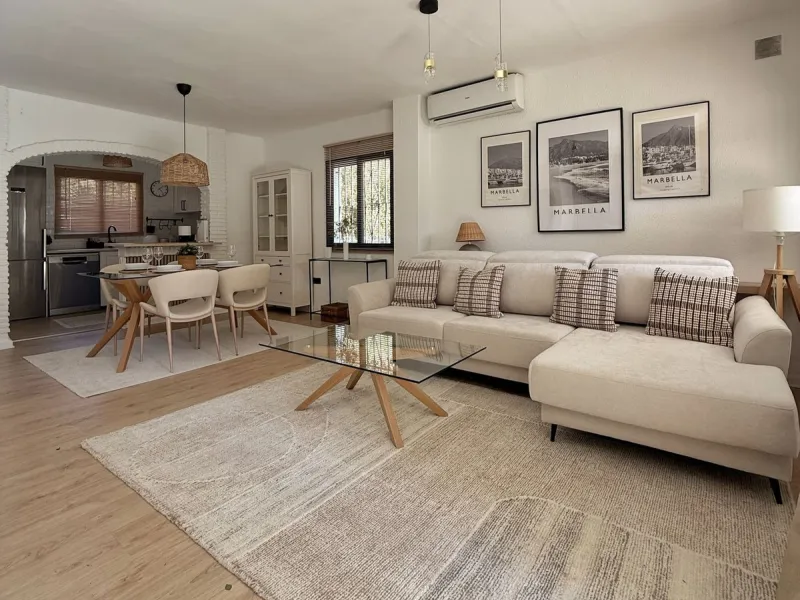 Semi-Detached House for Sale in Calahonda – Newly Renovated