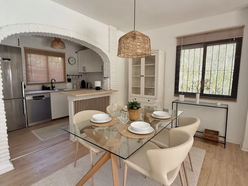 Semi-Detached House for Sale in Calahonda – Newly Renovated