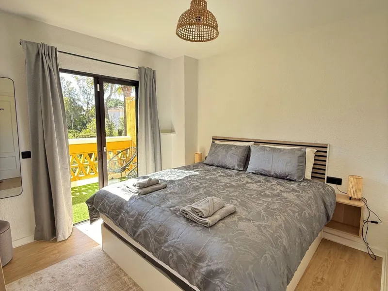 Semi-Detached House for Sale in Calahonda – Newly Renovated