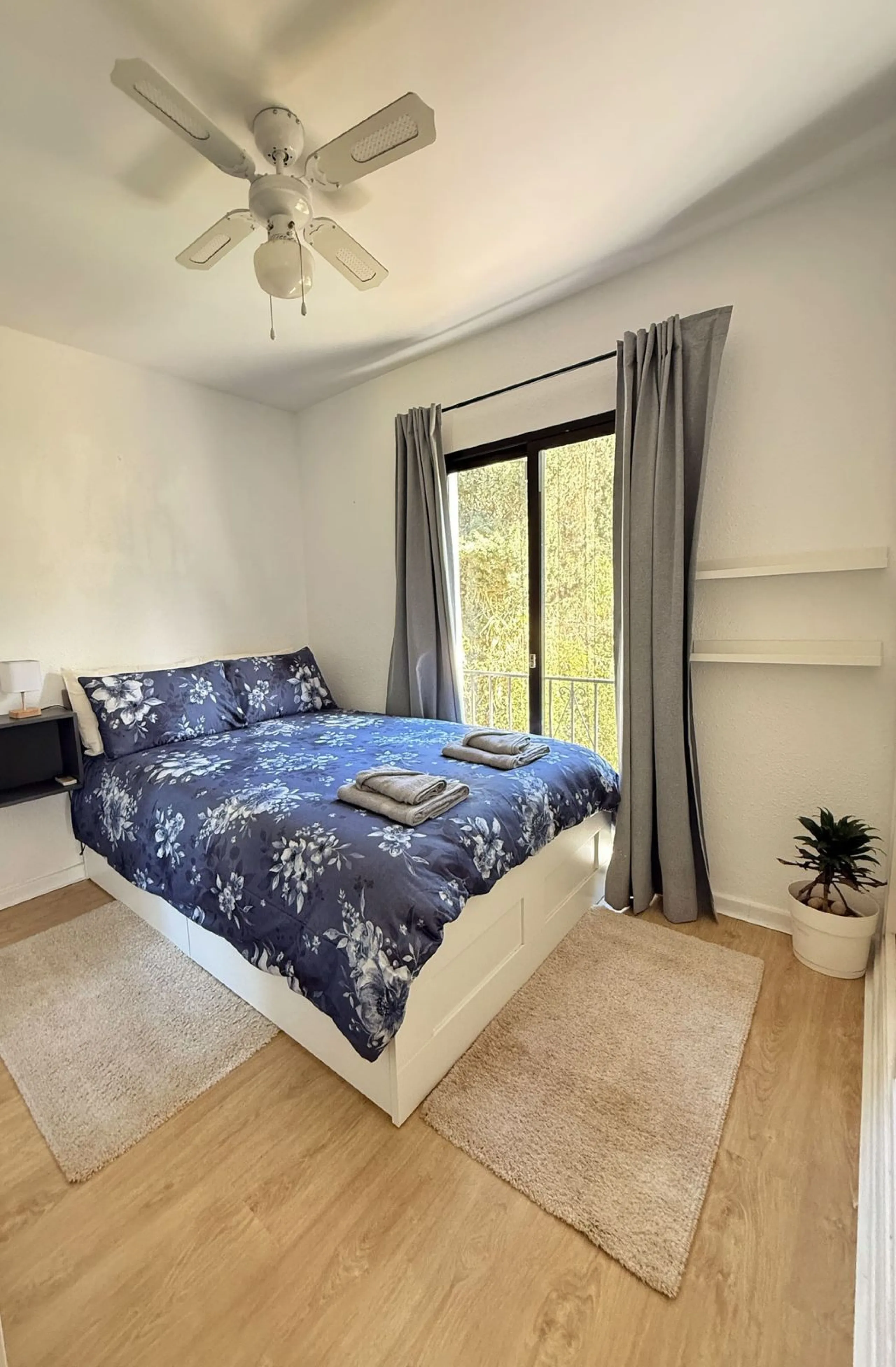 Semi-Detached House for Sale in Calahonda – Newly Renovated