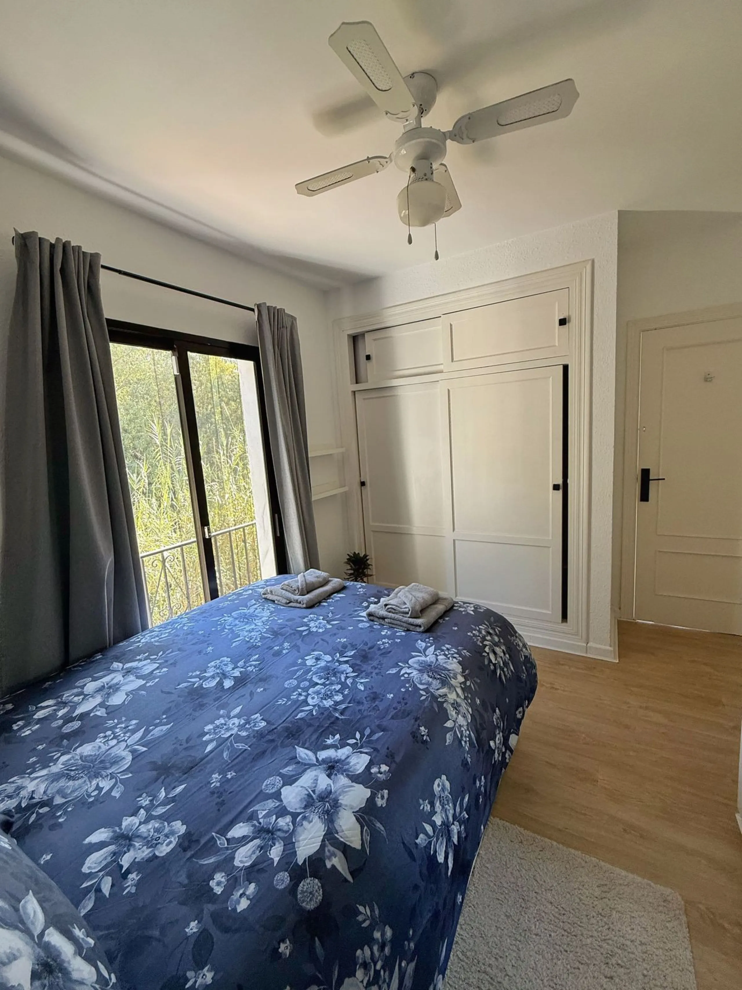 Semi-Detached House for Sale in Calahonda – Newly Renovated