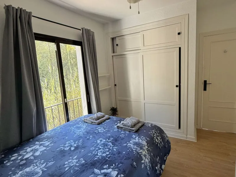 Semi-Detached House for Sale in Calahonda – Newly Renovated
