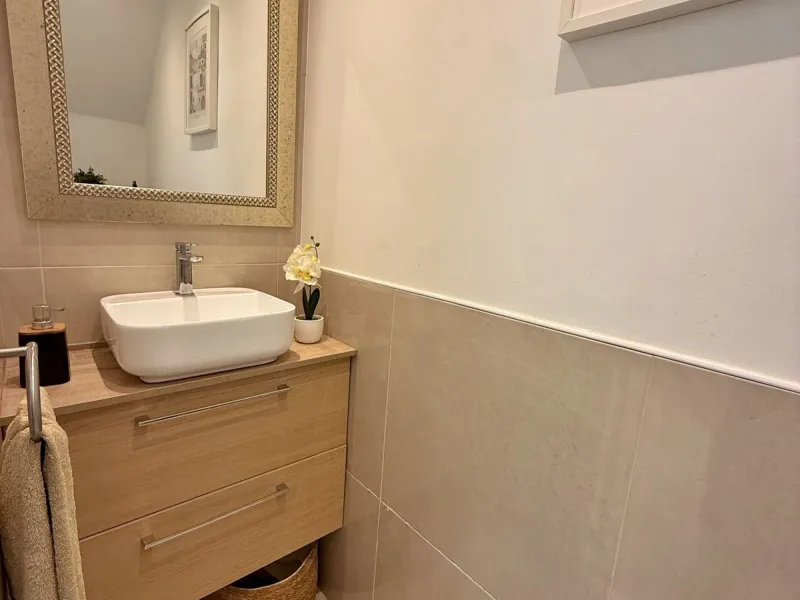 Semi-Detached House for Sale in Calahonda – Newly Renovated