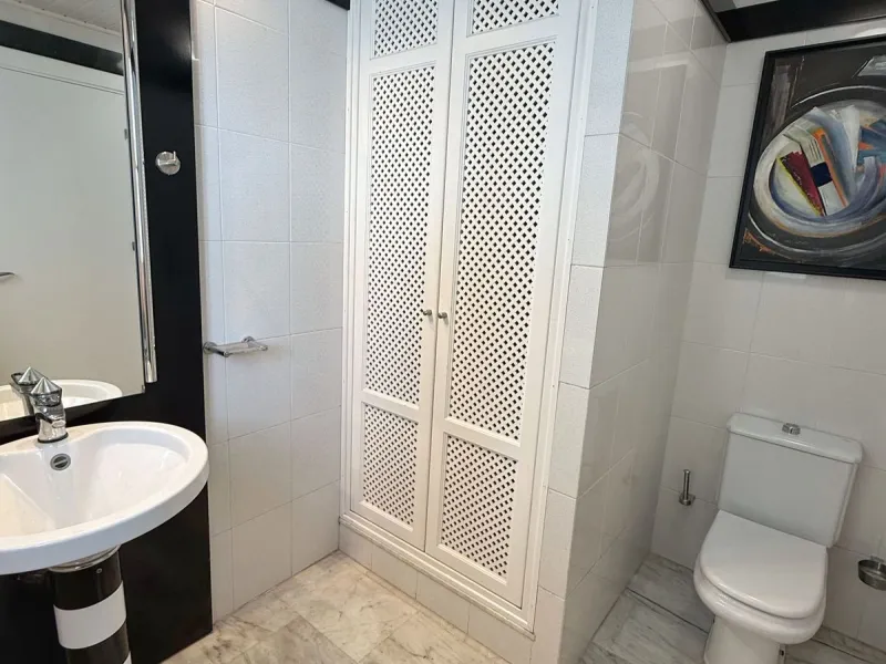 Semi-Detached House for Sale in Calahonda – Sea Views and Southwest Orientation