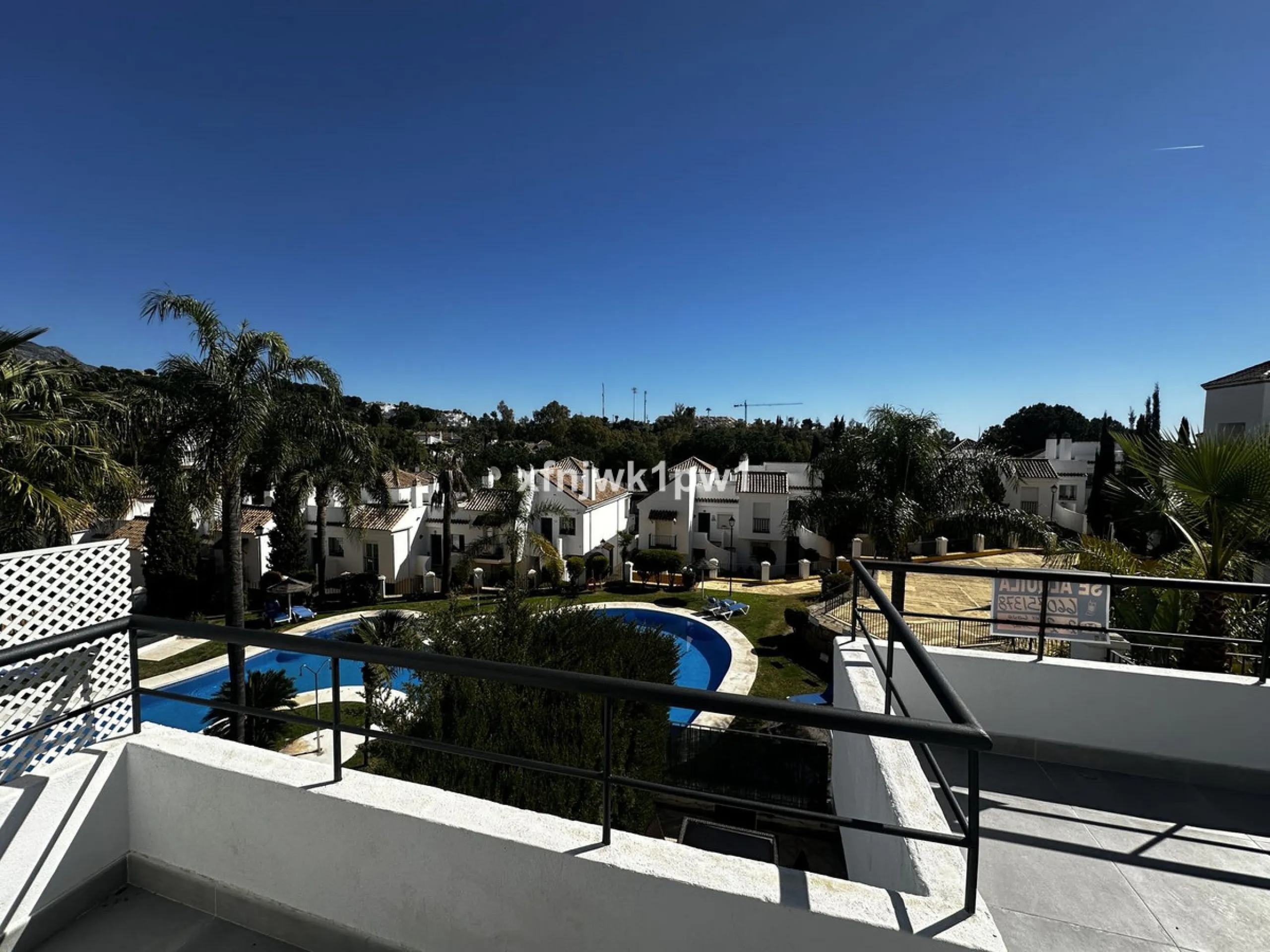 Apartment - Middle Floor Apartment в продаже в Marbella, Málaga. В доме 2 спален и 2 ванных комнат. Площадь дома 106 м²