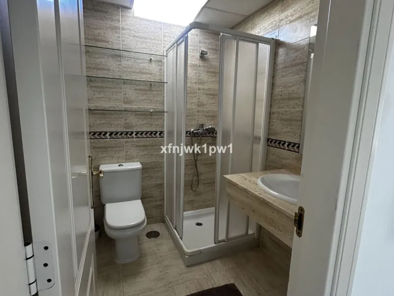 Apartment - Middle Floor Apartment в продаже в Marbella, Málaga. В доме 2 спален и 2 ванных комнат. Площадь дома 106 м²