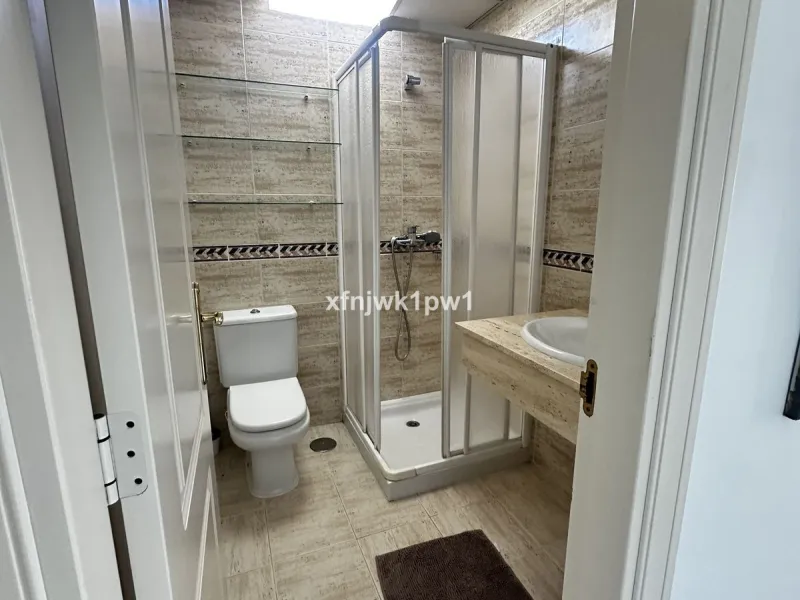 Apartment - Middle Floor Apartment в продаже в Marbella, Málaga. В доме 2 спален и 2 ванных комнат. Площадь дома 106 м²