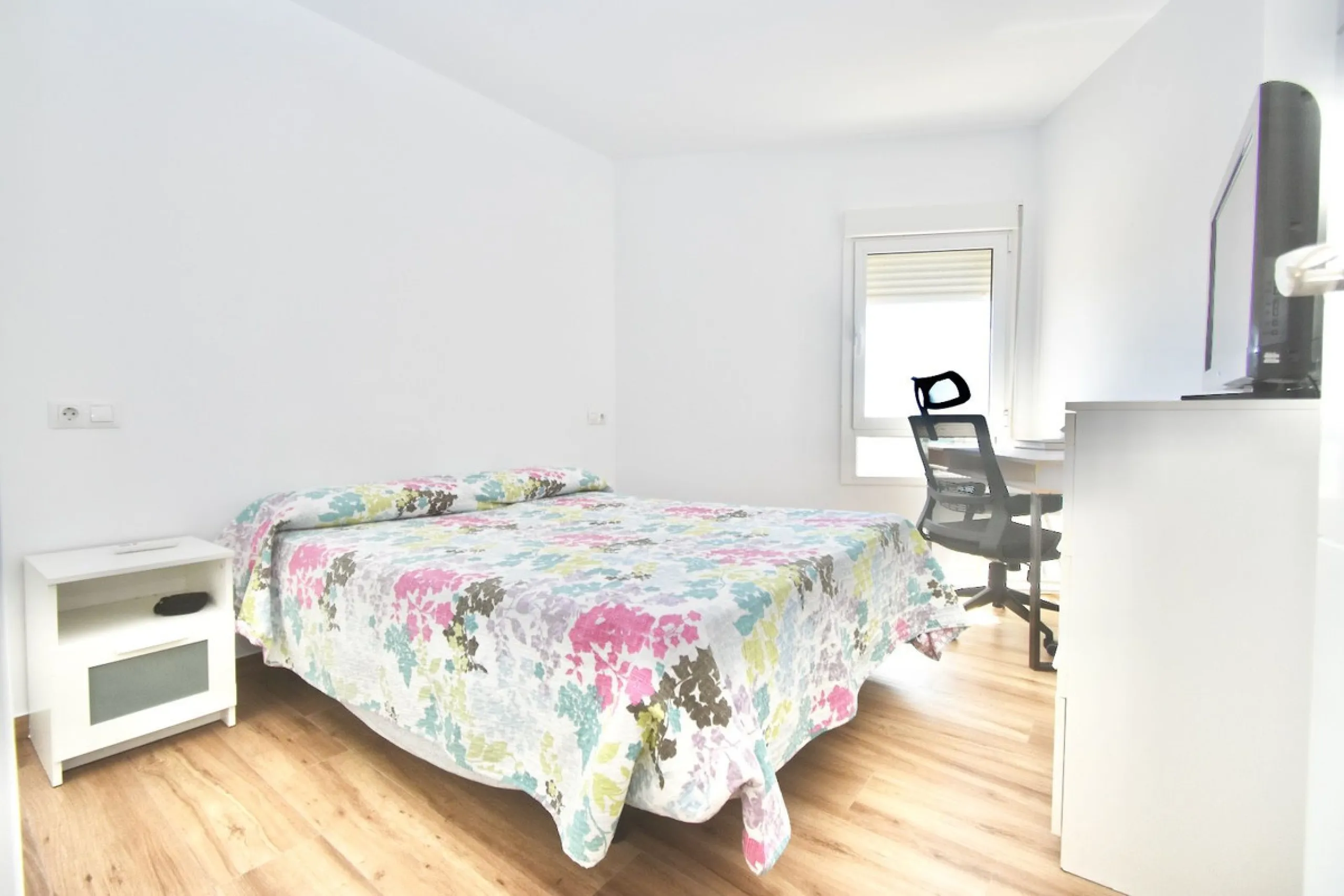 Dream Apartment on the Beachfront – Puerto Marina, Benalmádena