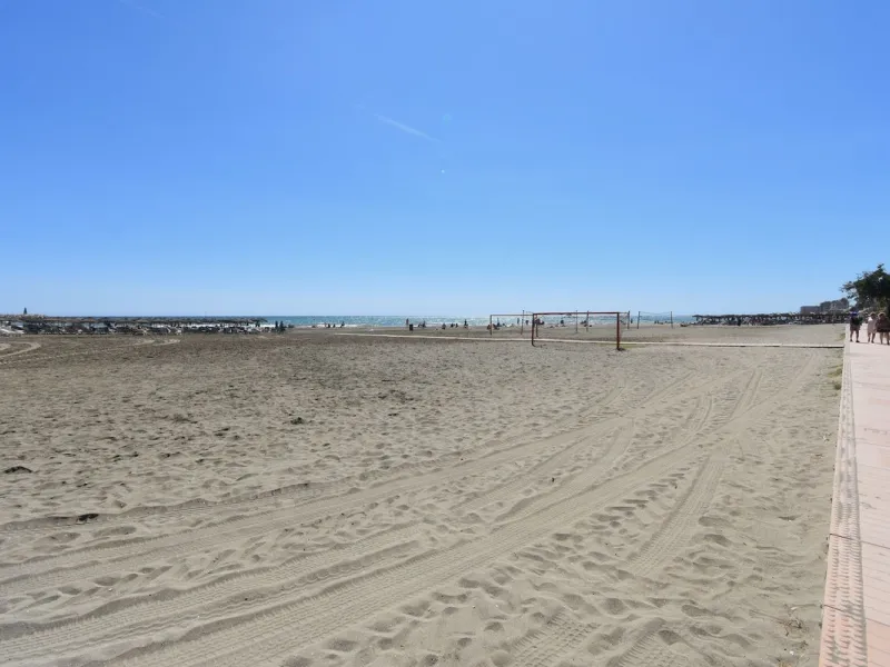 Dream Apartment on the Beachfront – Puerto Marina, Benalmádena