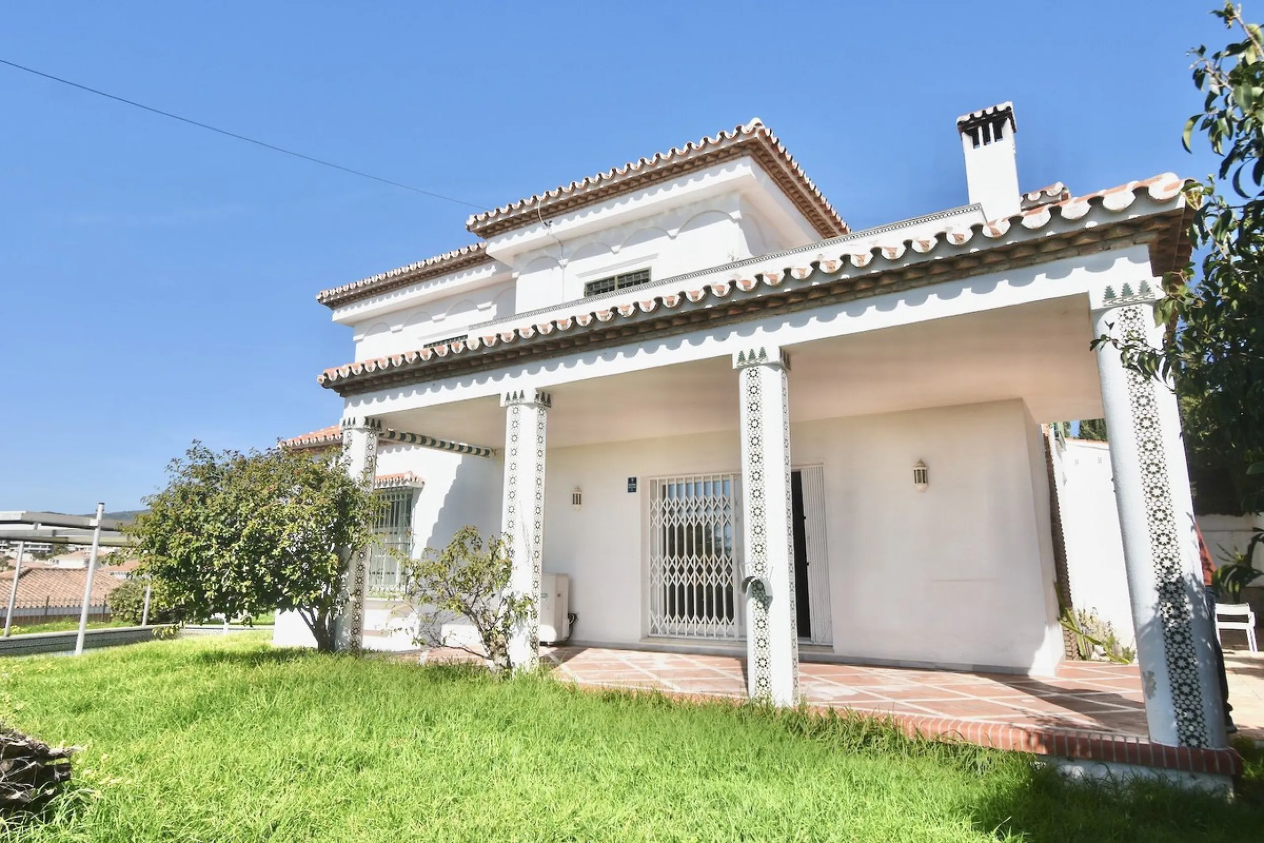 EXCLUSIVE VILLA WITH SEA VIEWS IN TORRENUEVA – LA CALA DE MIJAS