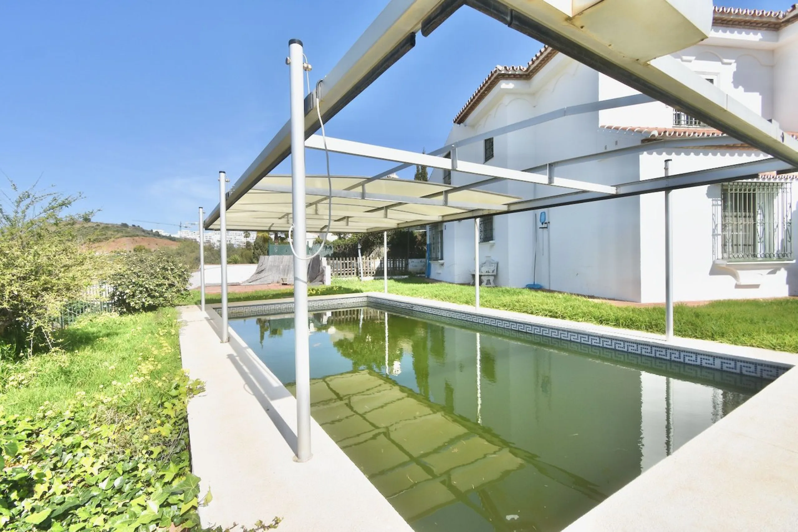 EXCLUSIVE VILLA WITH SEA VIEWS IN TORRENUEVA – LA CALA DE MIJAS