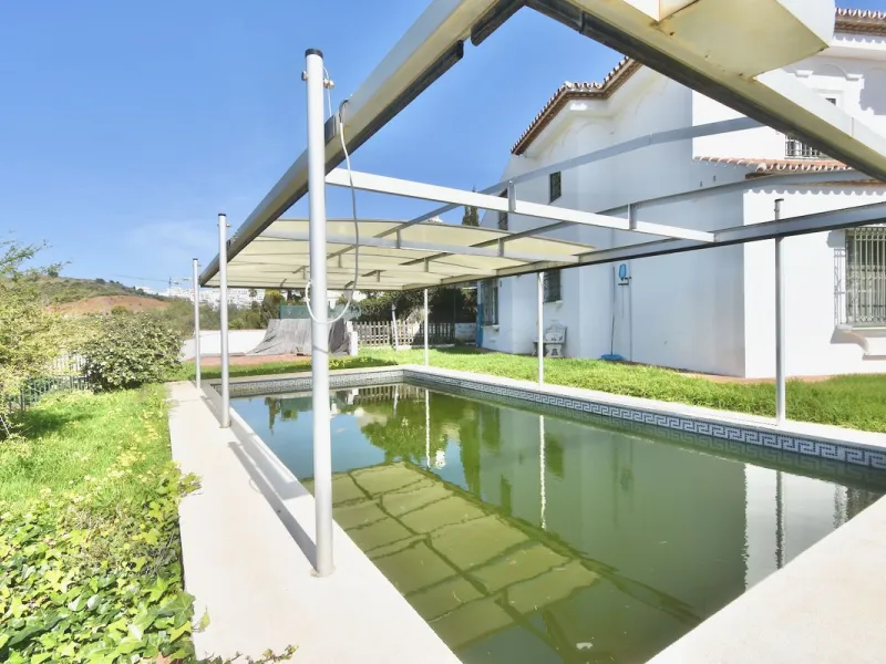 EXCLUSIVE VILLA WITH SEA VIEWS IN TORRENUEVA – LA CALA DE MIJAS