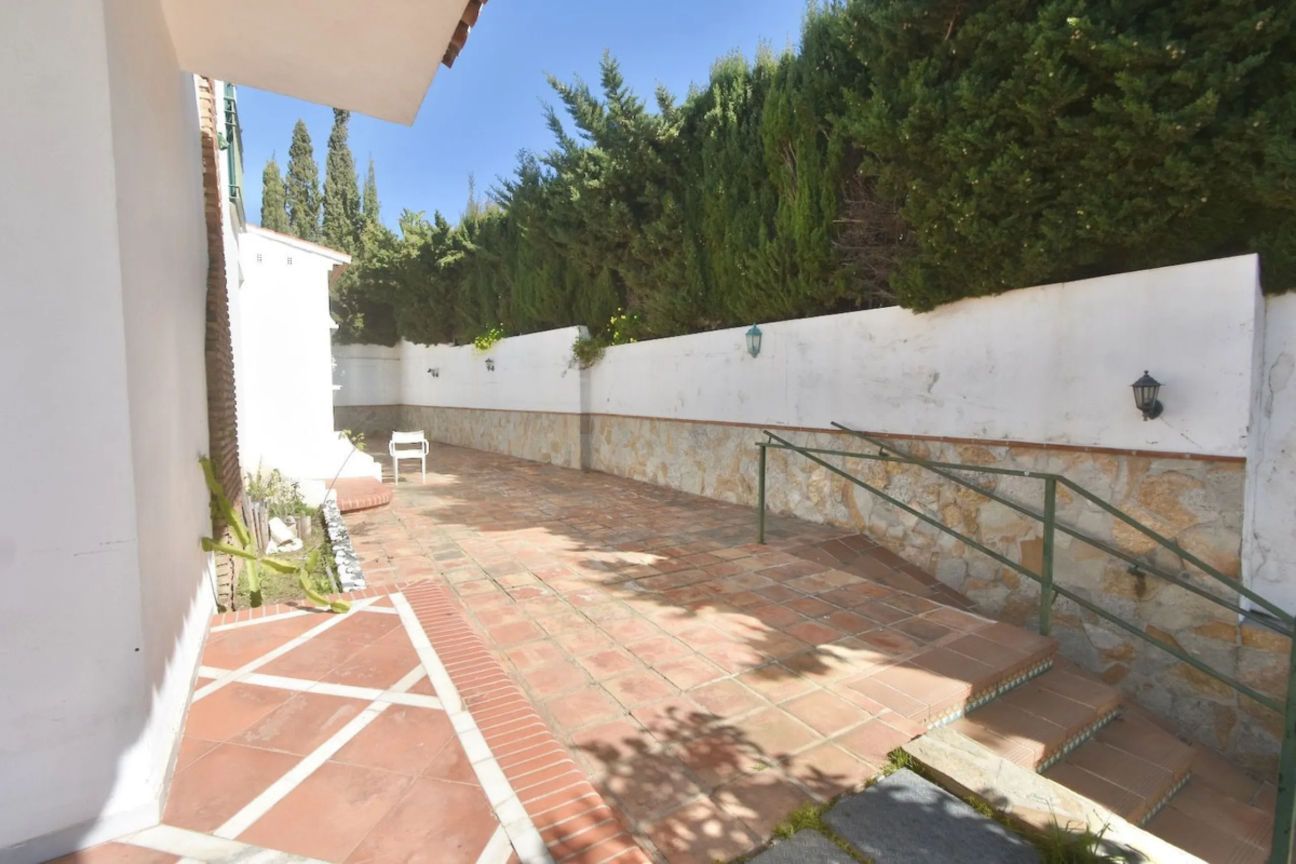 EXCLUSIVE VILLA WITH SEA VIEWS IN TORRENUEVA – LA CALA DE MIJAS