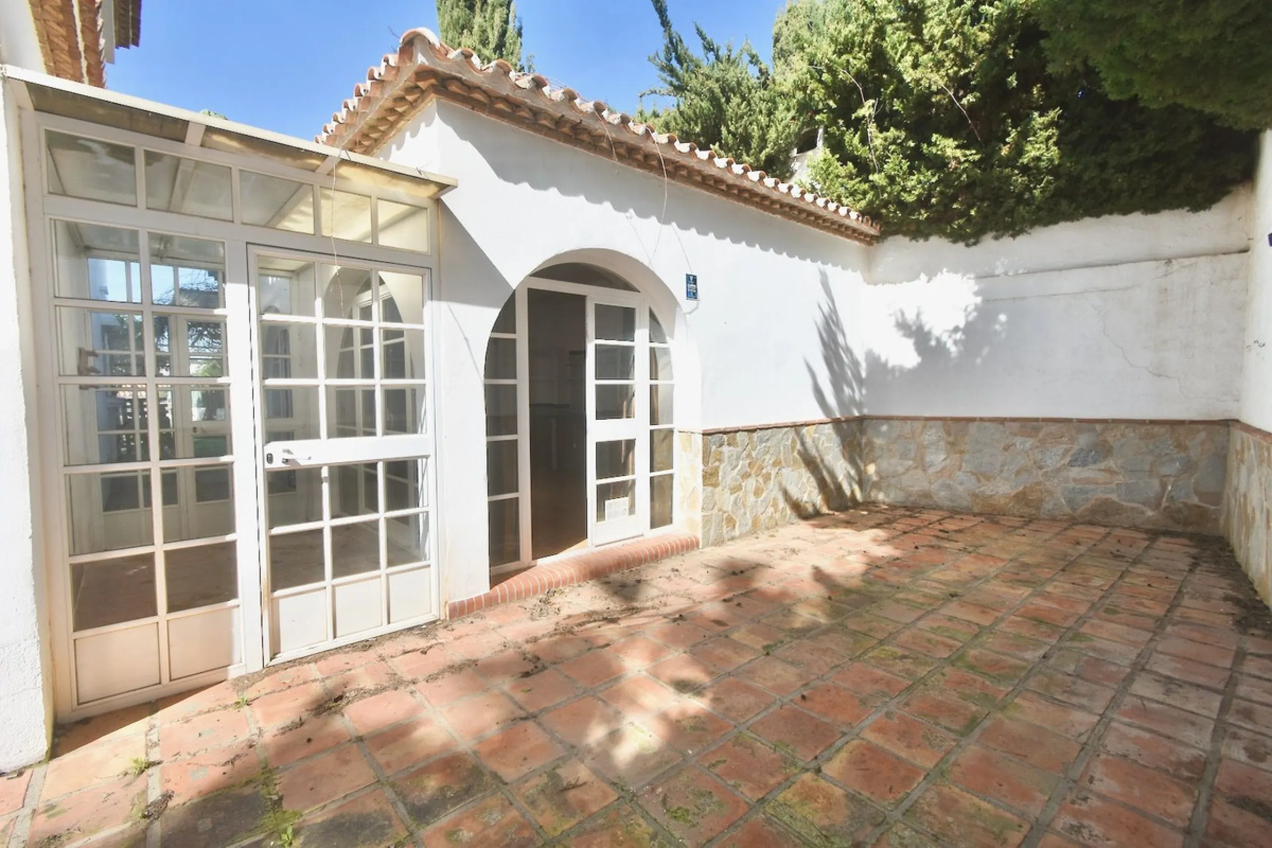 EXCLUSIVE VILLA WITH SEA VIEWS IN TORRENUEVA – LA CALA DE MIJAS