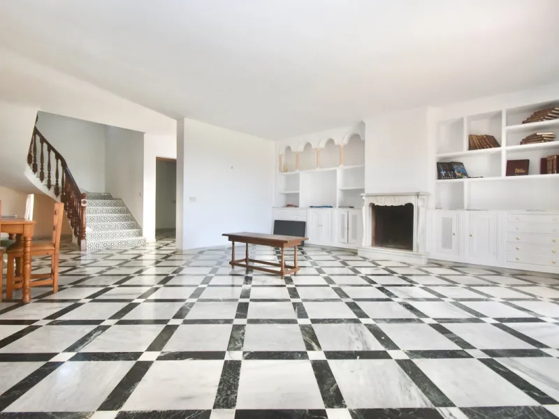 EXCLUSIVE VILLA WITH SEA VIEWS IN TORRENUEVA – LA CALA DE MIJAS