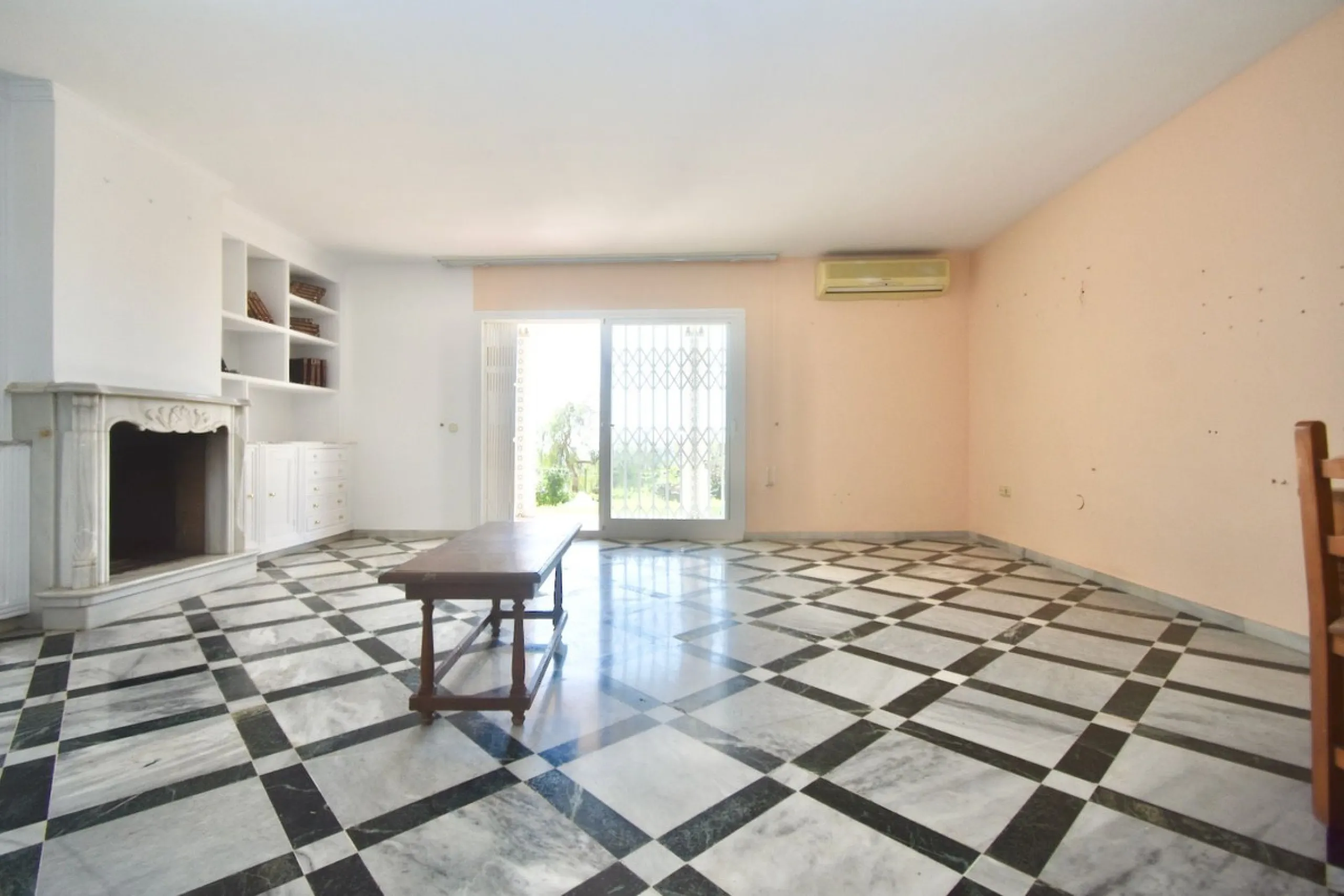 EXCLUSIVE VILLA WITH SEA VIEWS IN TORRENUEVA – LA CALA DE MIJAS