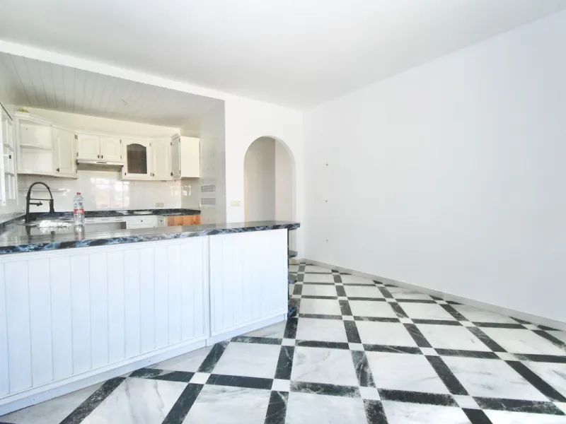 EXCLUSIVE VILLA WITH SEA VIEWS IN TORRENUEVA – LA CALA DE MIJAS