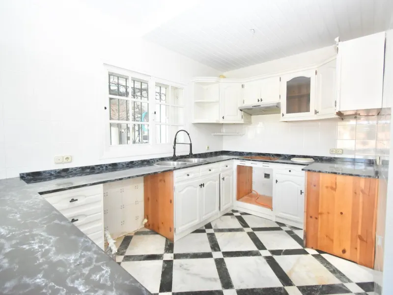 EXCLUSIVE VILLA WITH SEA VIEWS IN TORRENUEVA – LA CALA DE MIJAS