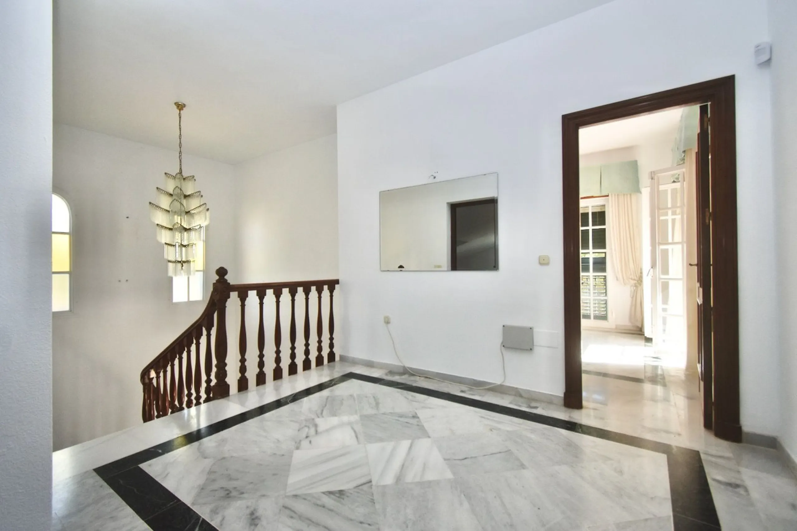 EXCLUSIVE VILLA WITH SEA VIEWS IN TORRENUEVA – LA CALA DE MIJAS