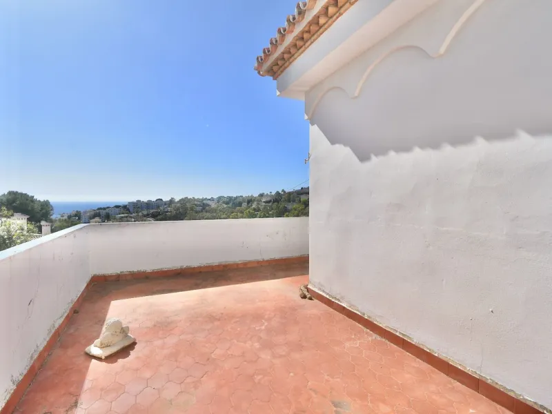 EXCLUSIVE VILLA WITH SEA VIEWS IN TORRENUEVA – LA CALA DE MIJAS