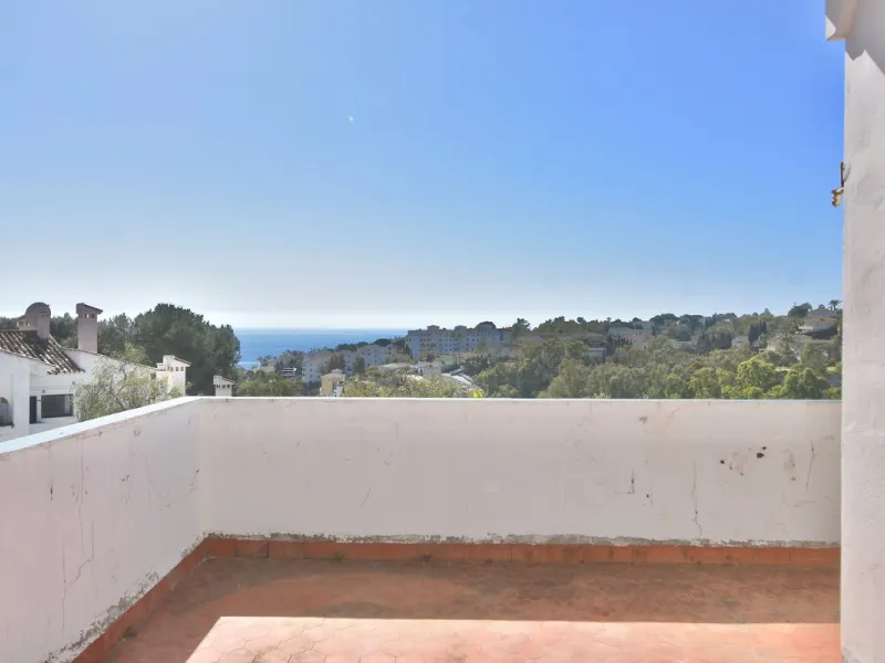 EXCLUSIVE VILLA WITH SEA VIEWS IN TORRENUEVA – LA CALA DE MIJAS