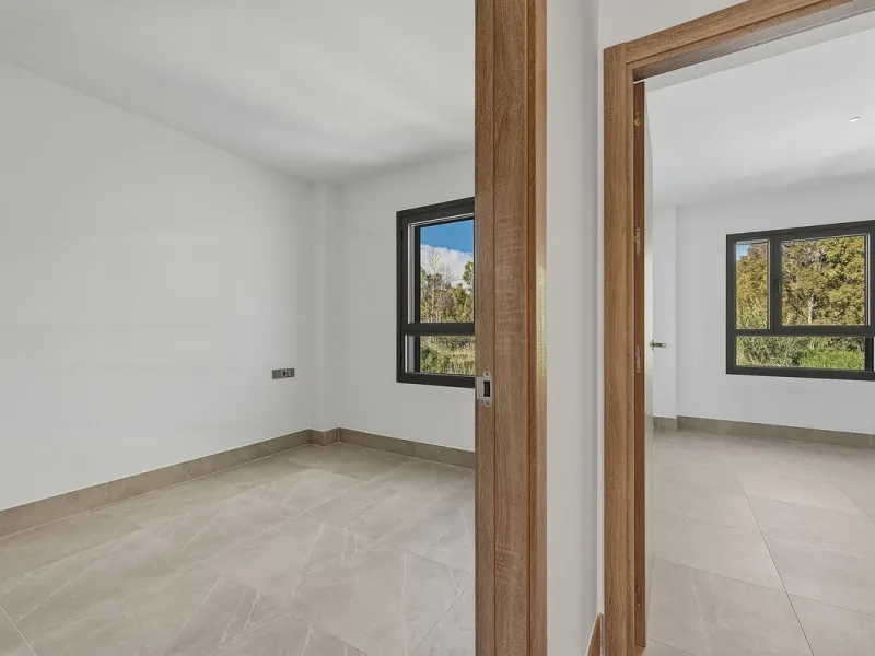 Modern 3-Bedroom Corner Apartment with West Orientation in Casares Beach