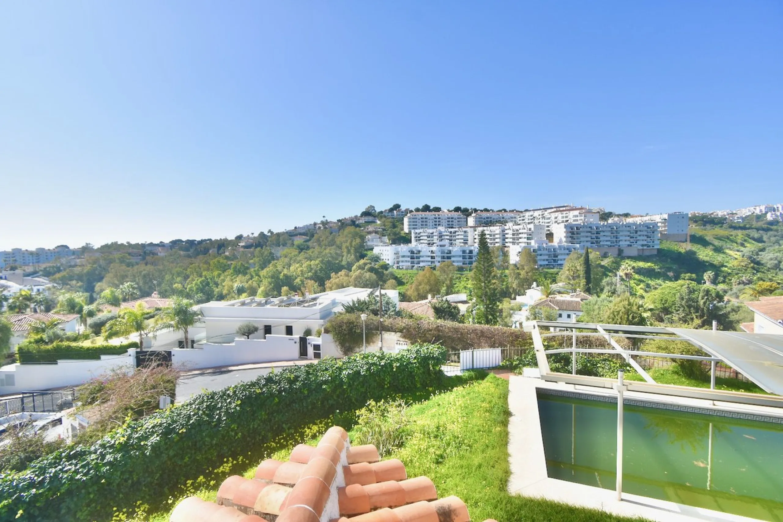 EXCLUSIVE VILLA WITH SEA VIEWS IN TORRENUEVA – LA CALA DE MIJAS