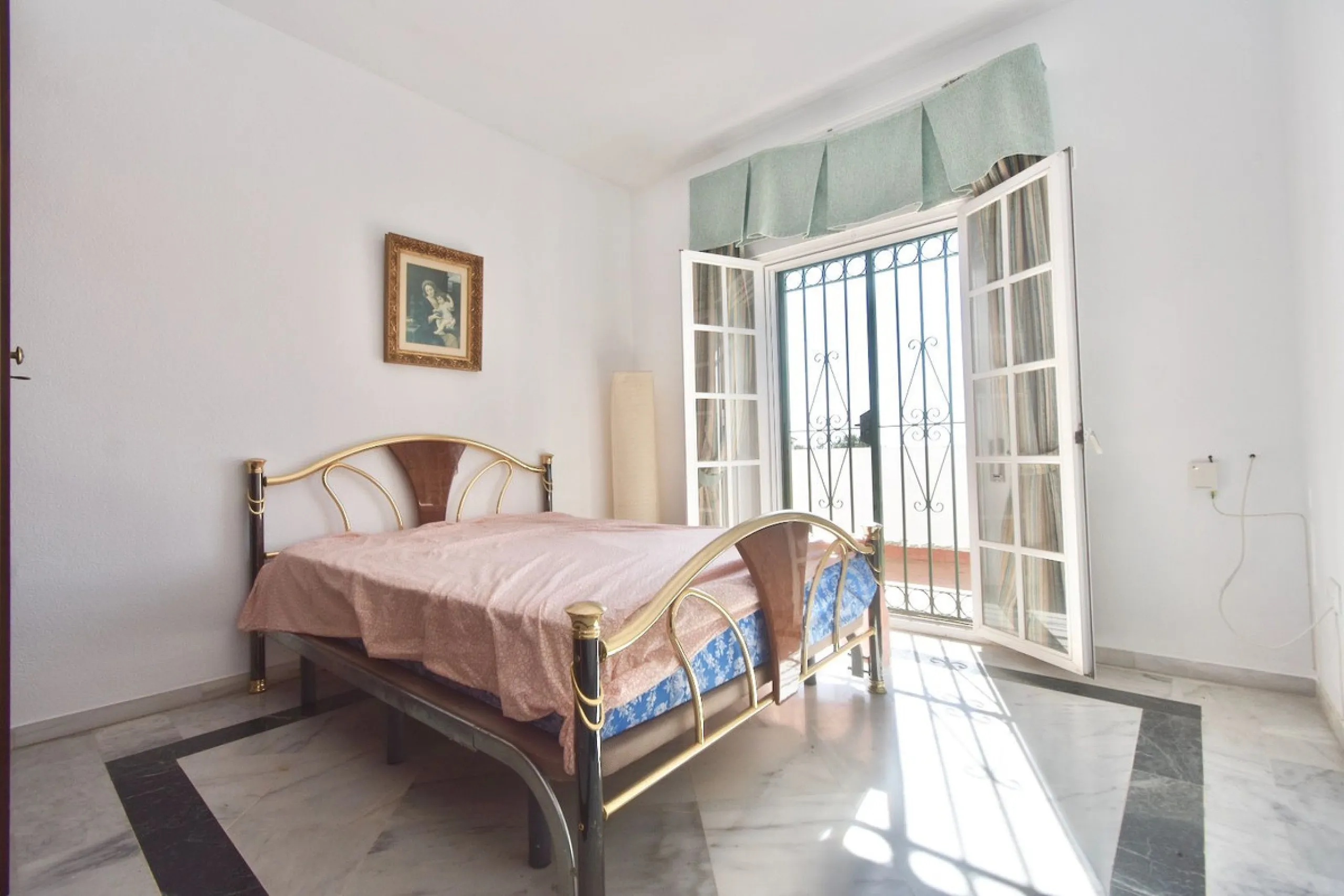 EXCLUSIVE VILLA WITH SEA VIEWS IN TORRENUEVA – LA CALA DE MIJAS