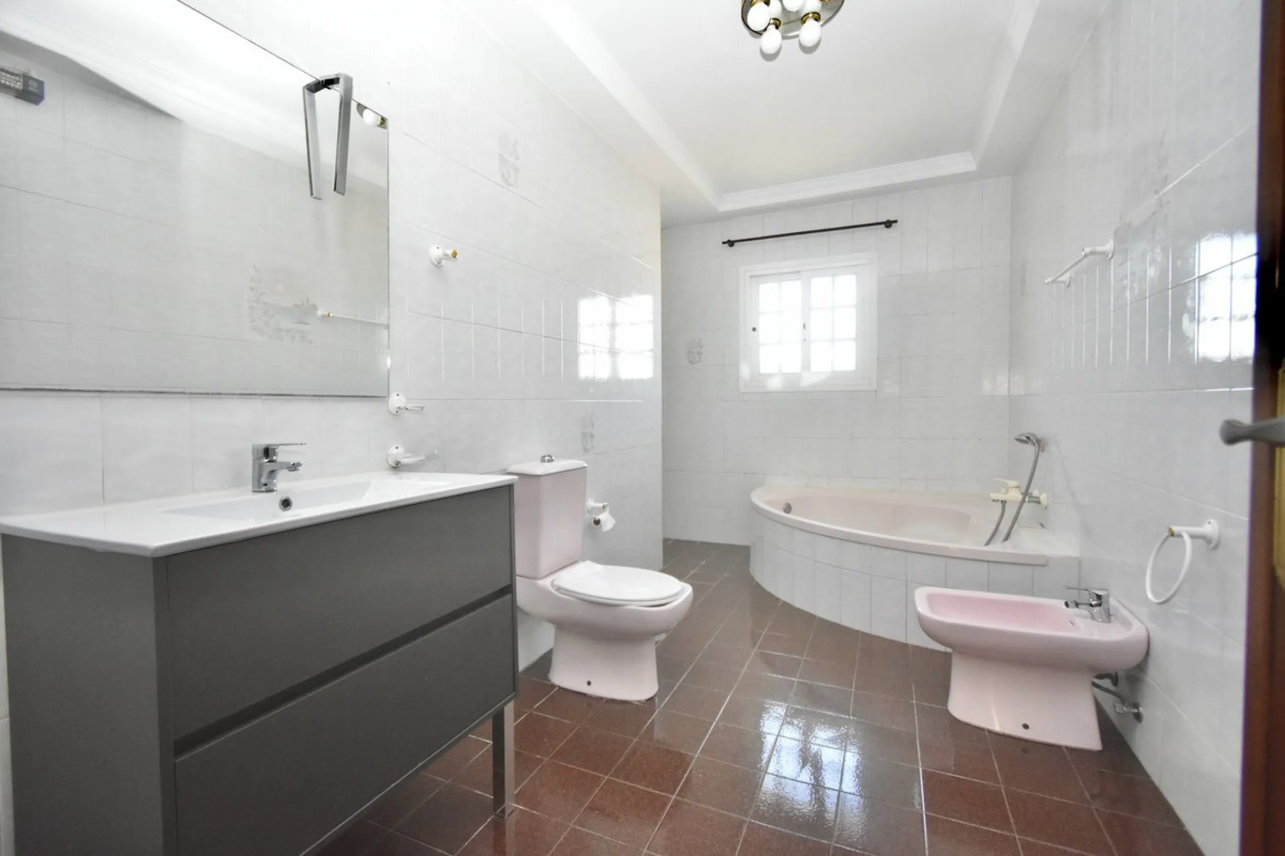 EXCLUSIVE VILLA WITH SEA VIEWS IN TORRENUEVA – LA CALA DE MIJAS
