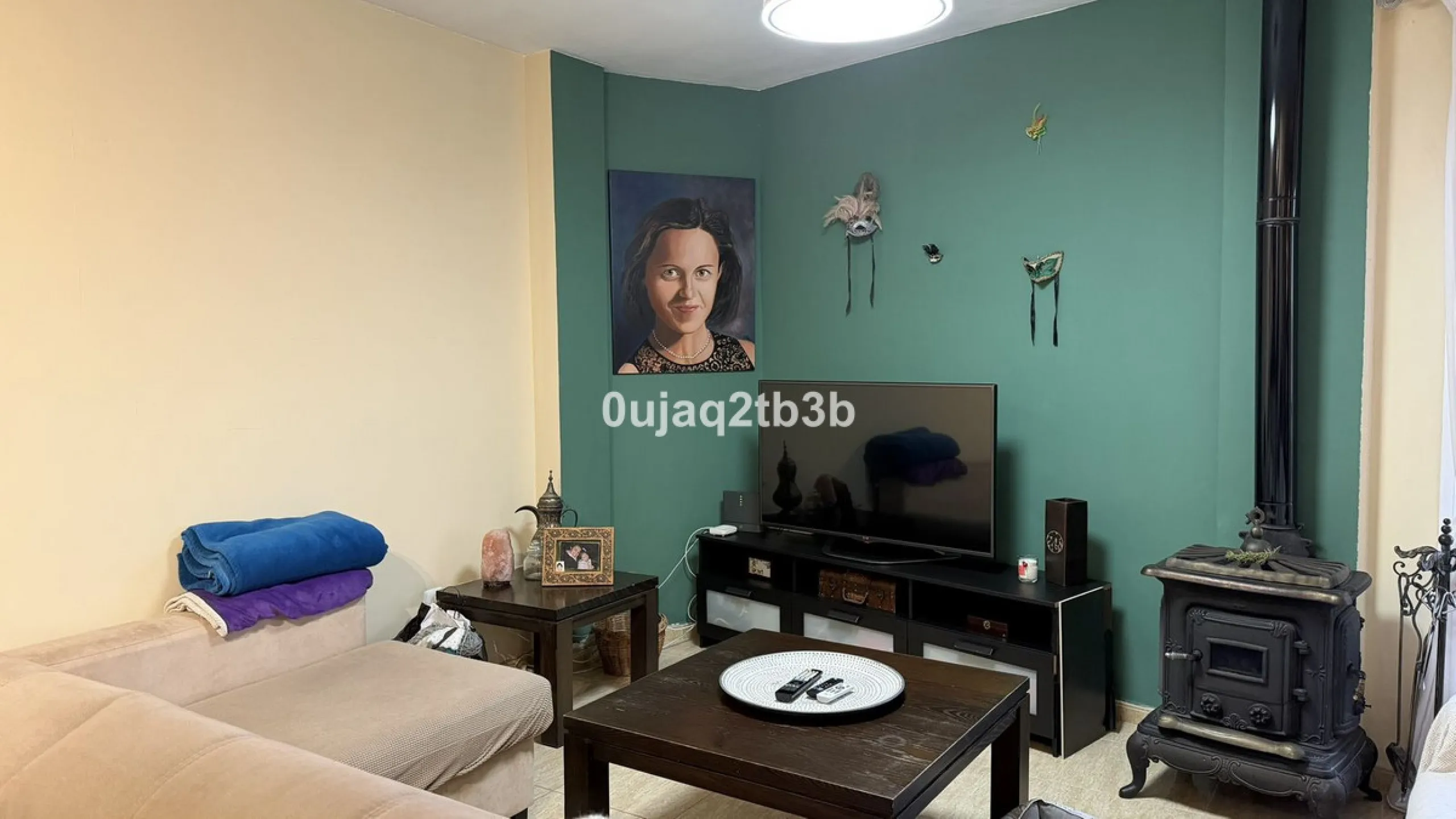 Magnificent penthouse in San Pedro de Alcántara, located in a well-established area with all amenities within walking distance, including shops, landscaped areas, schools and the town centre. The property offers easy and convenient access by car, making i