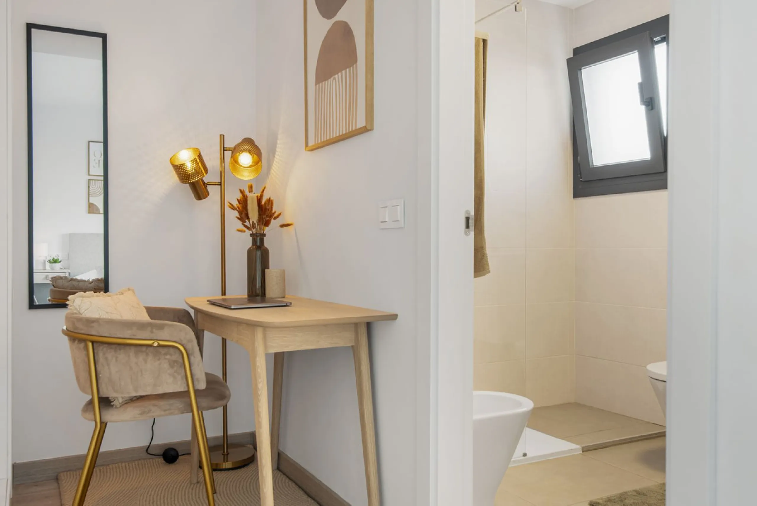 Spacious new-build apartment in the center of Estepona – Within walking distance of the beach and amenities