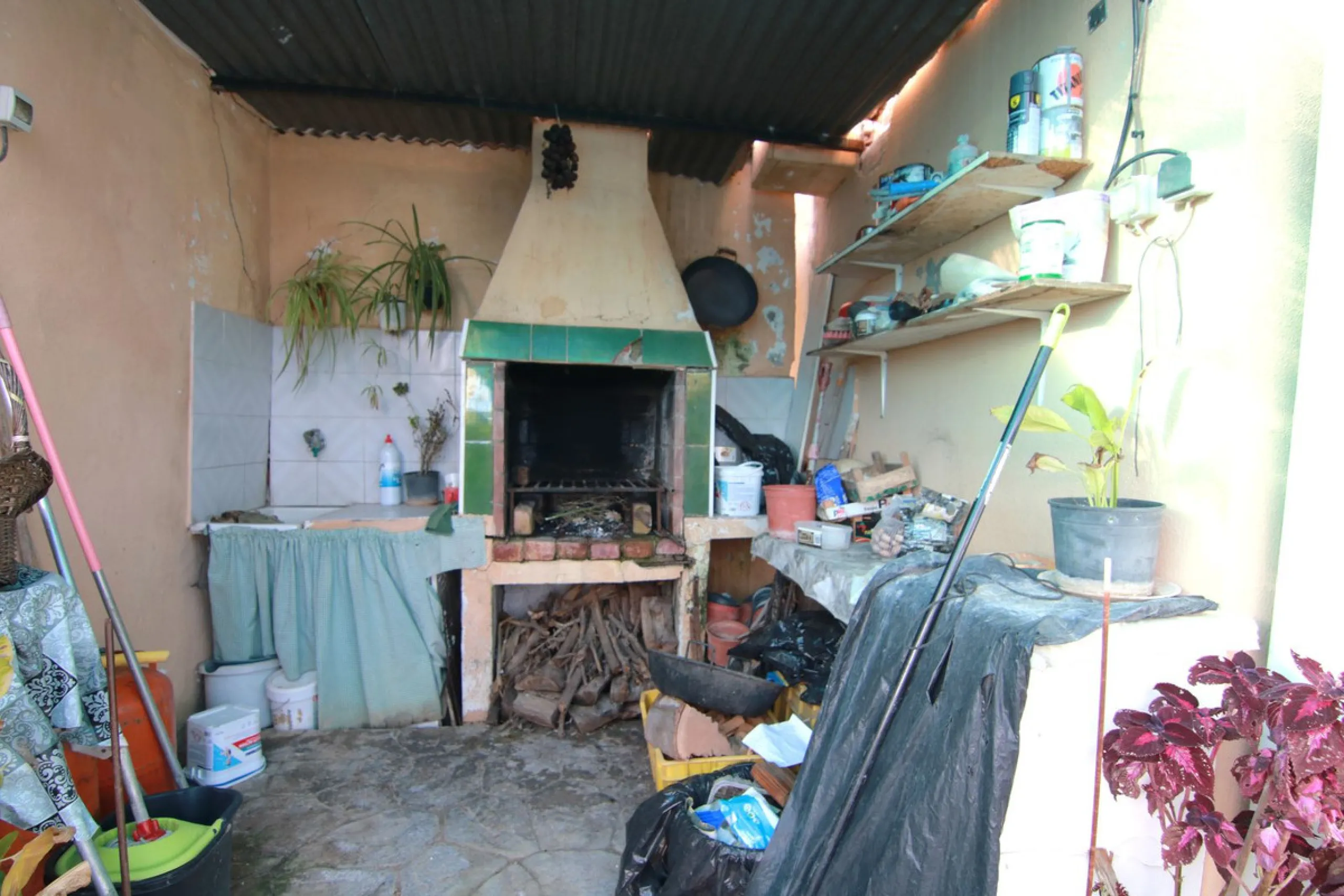 RUSTIC HOUSE AND PLOT IN SIERRA GORDA