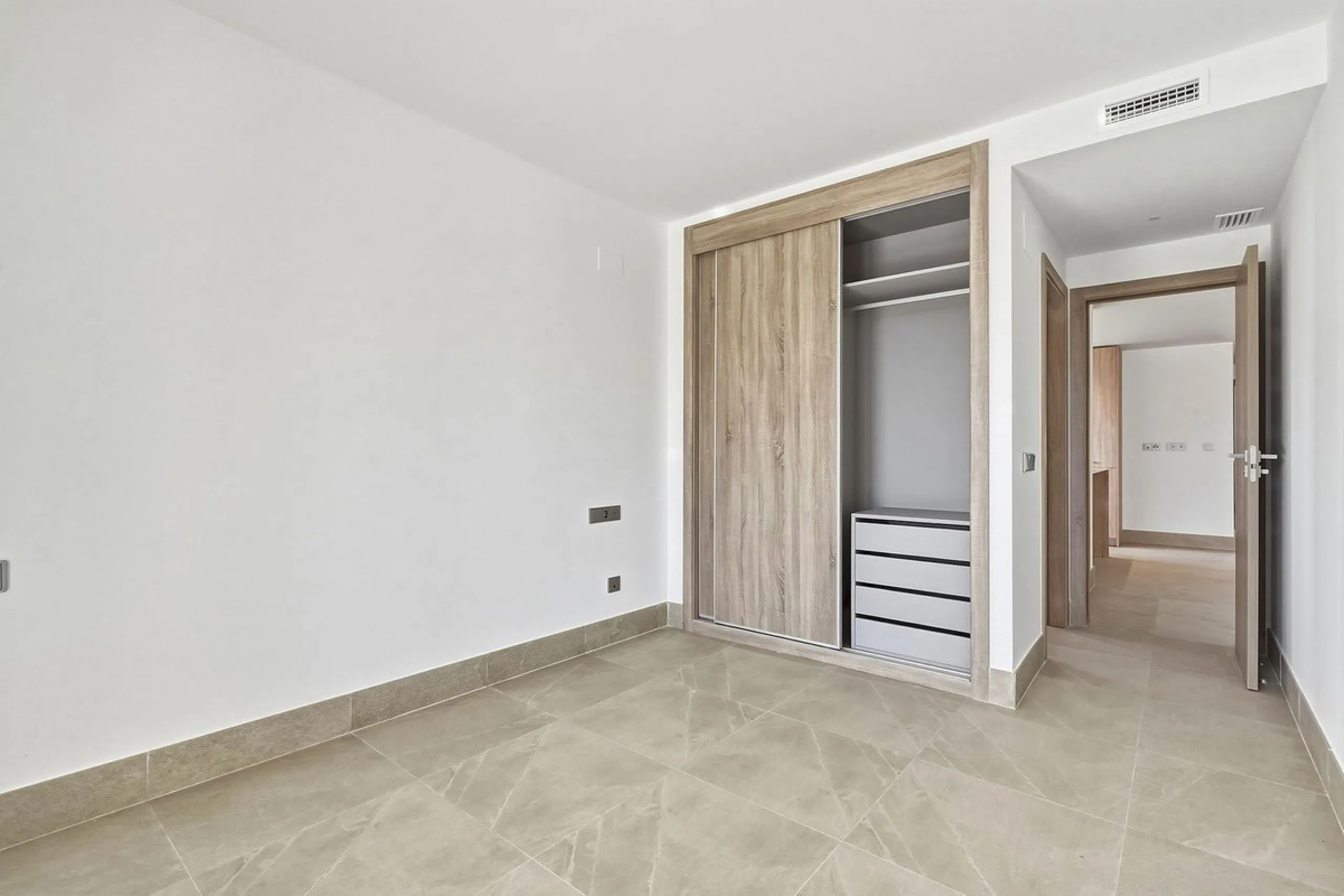Modern 3-Bedroom Corner Apartment with West Orientation in Casares Beach