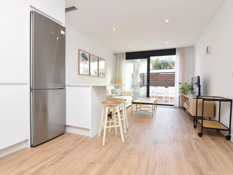Apartment - Ground Floor Apartment в продаже в Torremolinos, Málaga. В доме 2 спален и 2 ванных комнат. Площадь дома 110 м²