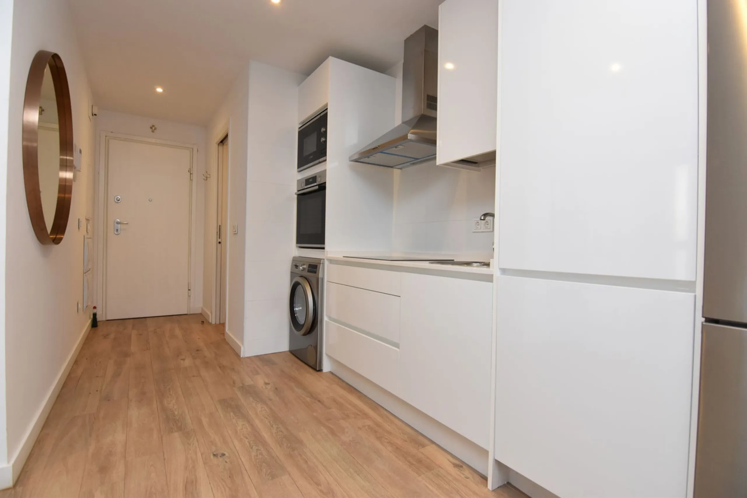 Apartment - Ground Floor Apartment в продаже в Torremolinos, Málaga. В доме 2 спален и 2 ванных комнат. Площадь дома 110 м²