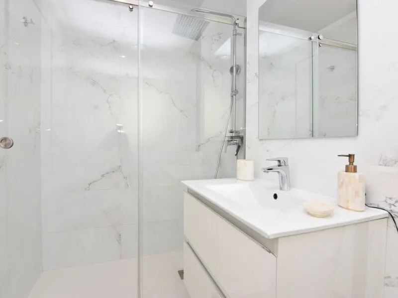Apartment - Ground Floor Apartment в продаже в Torremolinos, Málaga. В доме 2 спален и 2 ванных комнат. Площадь дома 110 м²